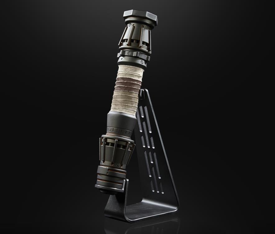 Star Wars: The Black Series Rey Skywalker Force FX Elite Lightsaber Gallery Image 5
