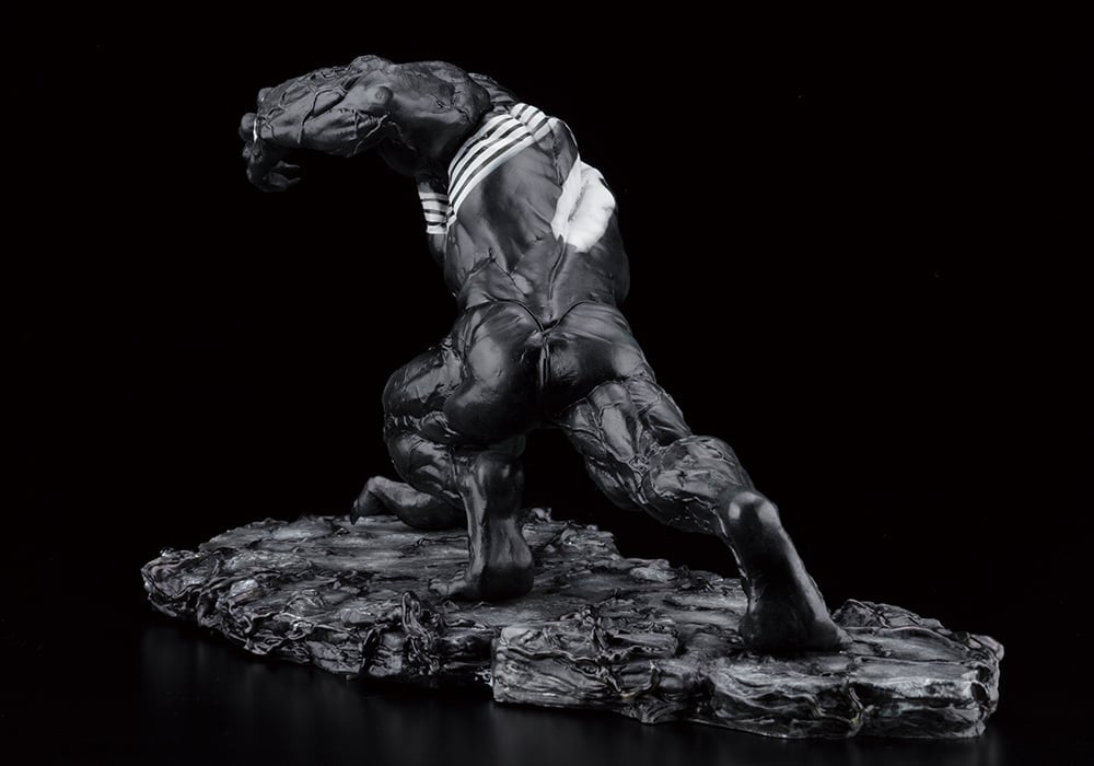 Marvel ArtFX+ Venom Statue (Renewal Edition) Gallery Image 6