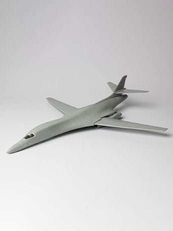 U.S. Air Force Bomber B-1B Lancer Andersen Air Base, Guam 1/144 Scale Model Kit Gallery Image 2