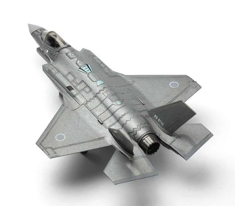 Japan Air Self-Defense Force F-35A Lightning II 1/144 Scale Model