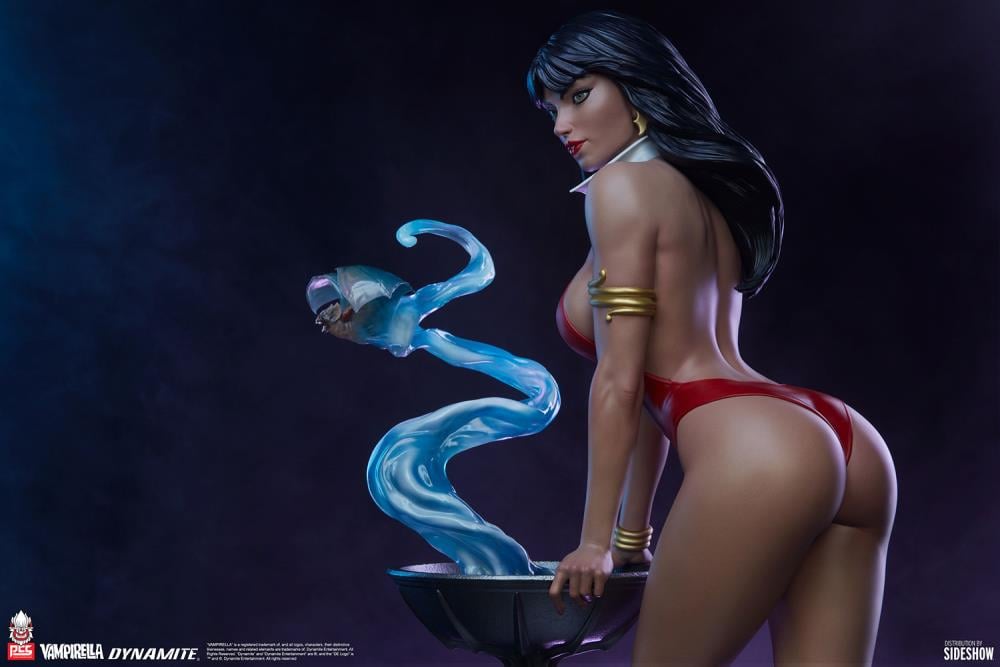 Vampirella 1/3 Scale Limited Edition Statue Gallery Image 22