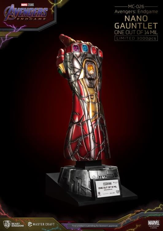 Avengers: Endgame Master Craft MC-026 Nano Gauntlet Limited Edition Statue Gallery Image 4