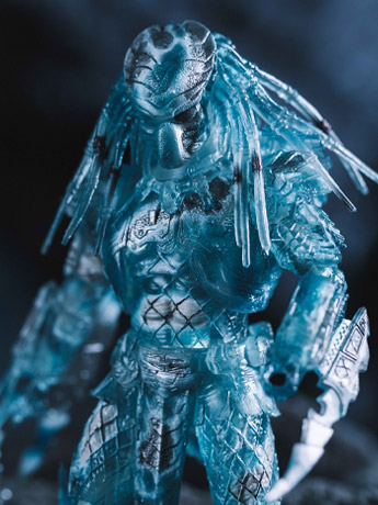 Alien vs. Predator Chopper Predator (Active Camouflage) 1:18 Scale PX Previews Exclusive Figure Gallery Image 2