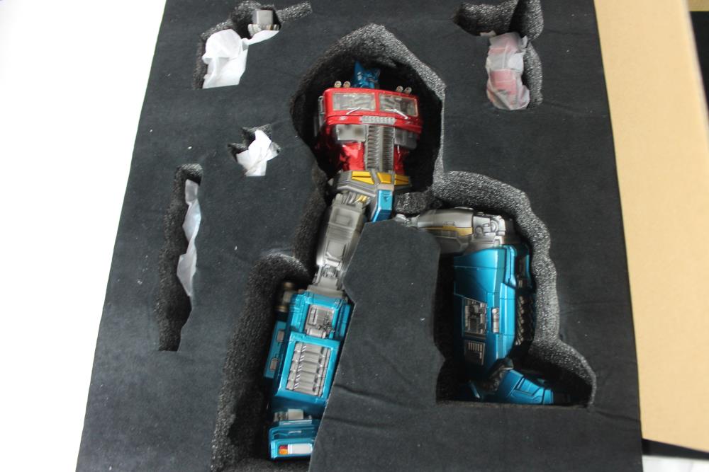 Defective Loot Box #0155 (DAMAGED - ALL SALES FINAL) Gallery Image 3