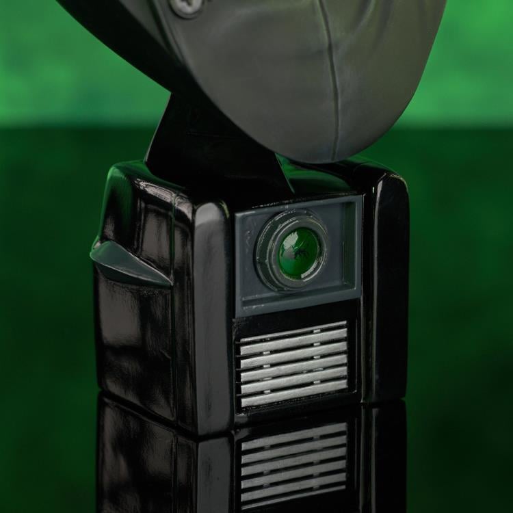 The Green Hornet Legends in 3D Kato 1/2 Scale Bust Gallery Image 10