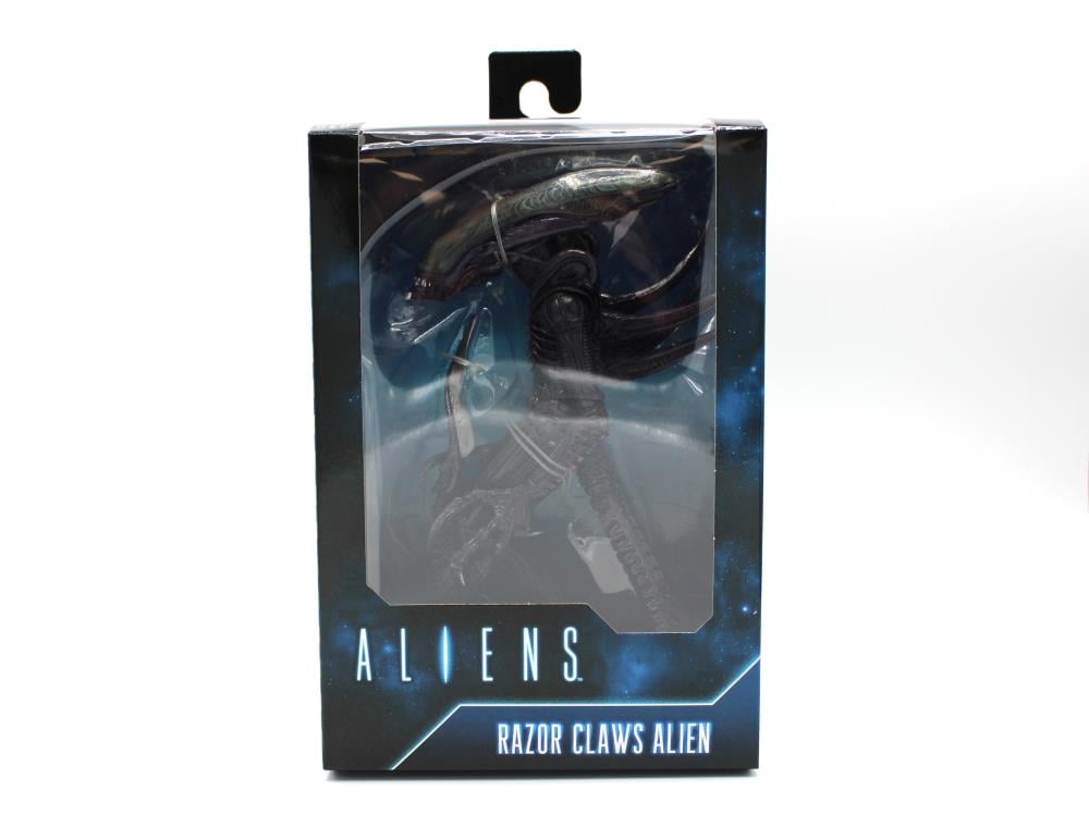 Alien vs. Predator Razor Claws (Movie Deco) Figure Gallery Image 12