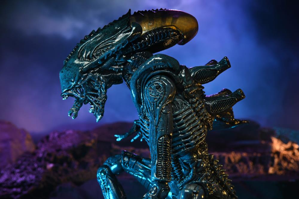 Alien vs. Predator Aliens Set of 3 Figures (Movie Deco) Gallery Image 9