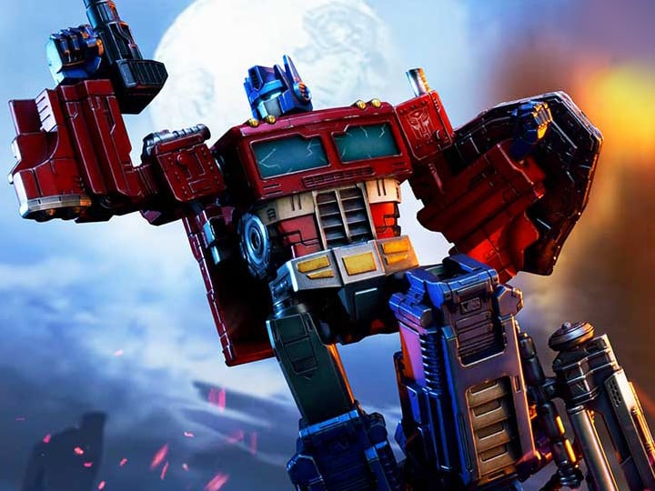 Transformers: War for Cybertron Premium Masterline Optimus Prime (Ultimate Ver.) Statue Gallery Image 1