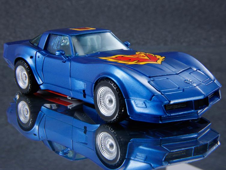 Transformers Masterpiece MP-25 Tracks Gallery Image 5