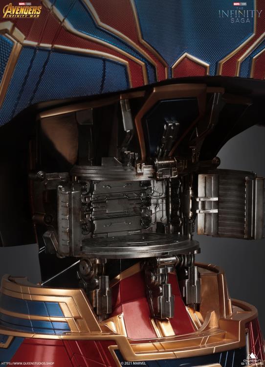 Avengers: Infinity War Spider-Man (Iron Spider) Limited Edition Life-Size Bust Gallery Image 13