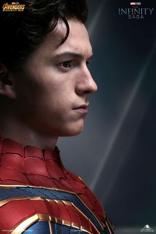 Avengers: Infinity War Spider-Man (Iron Spider) Limited Edition Life-Size Bust Gallery Image 12
