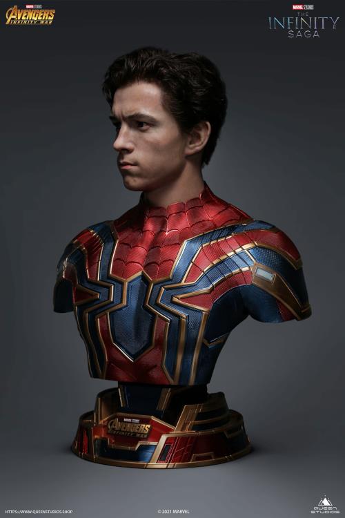 Avengers: Infinity War Spider-Man (Iron Spider) Limited Edition Life-Size Bust Gallery Image 4