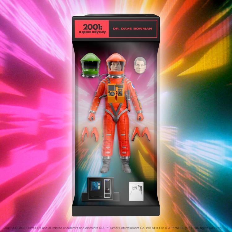 2001: A Space Odyssey ULTIMATES! Dr. Dave Bowman Action Figure Gallery Image 4