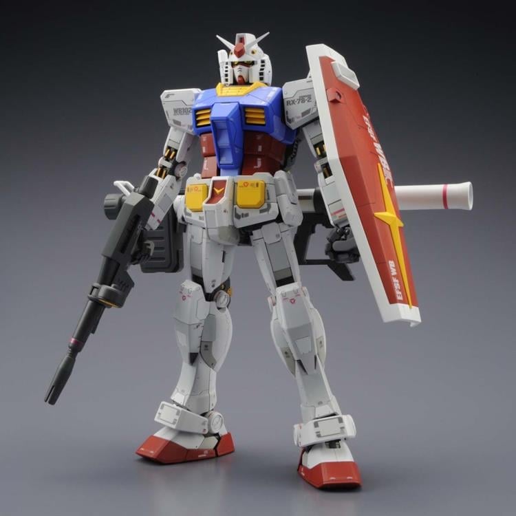 Mobile Suit Gundam MG RX-78-2 Gundam Ver. 3.0 1/100 Scale Model Kit (New Packaging) Gallery Image 3