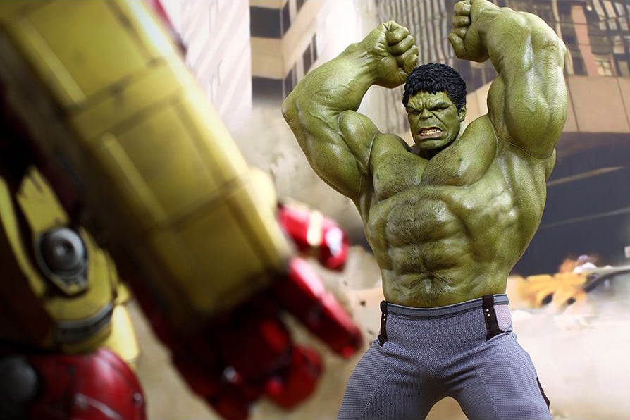 Avengers: Age of Ultron MMS287 Hulk 1/6th Scale Deluxe Collectible Set