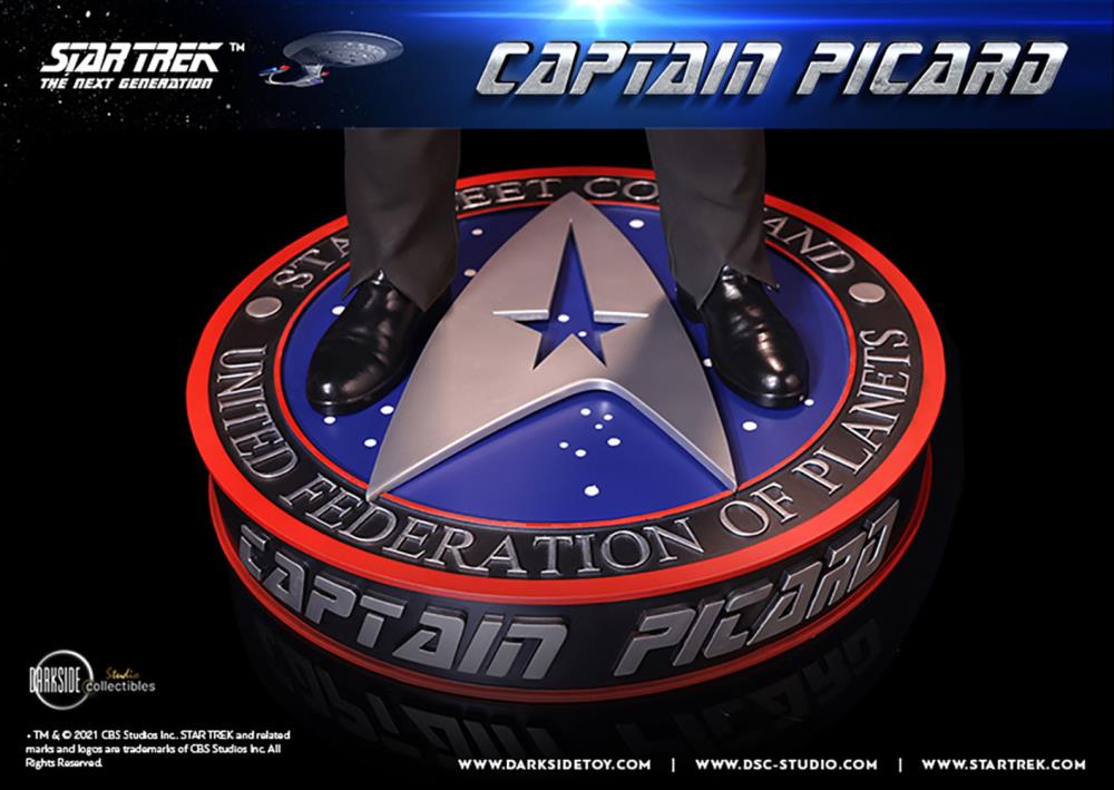 Star Trek: The Next Generation Captain Picard 1/3 Scale Limited Edition Statue Gallery Image 36
