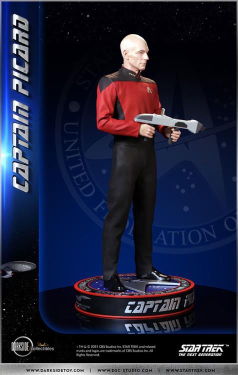 Star Trek: The Next Generation Captain Picard 1/3 Scale Limited Edition Statue Gallery Image 20
