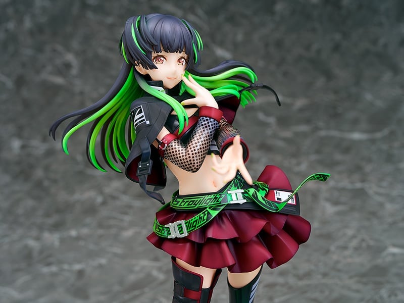 The Idolmaster: Shiny Colors Fuyuko Mayuzumi (Neon Light Romancer Ver.) 1/7 Scale Figure Gallery Image 6