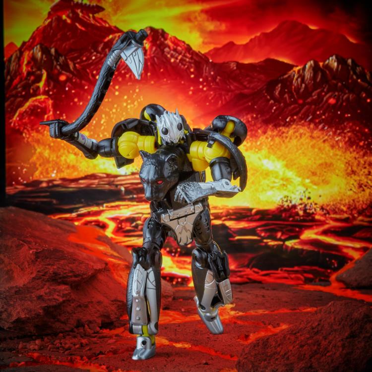 Transformers War for Cybertron: Kingdom Deluxe Shadow Panther Gallery Image 3