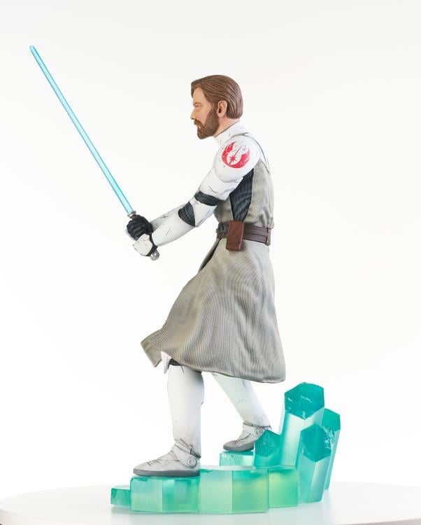Star Wars: The Clone Wars Premier Collection General Obi-Wan Kenobi 1/7 Scale BBTS Shared Exclusive Statue Gallery Image 5