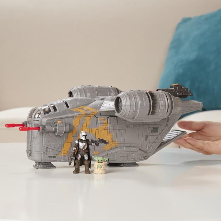 Star Wars Mission Fleet Deluxe Razor Crest Set Gallery Image 13