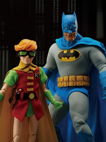 Batman: The Dark Knight Returns Dynamic 8ction Heroes DAH-044DX Batman & Robin Set Gallery Image 2