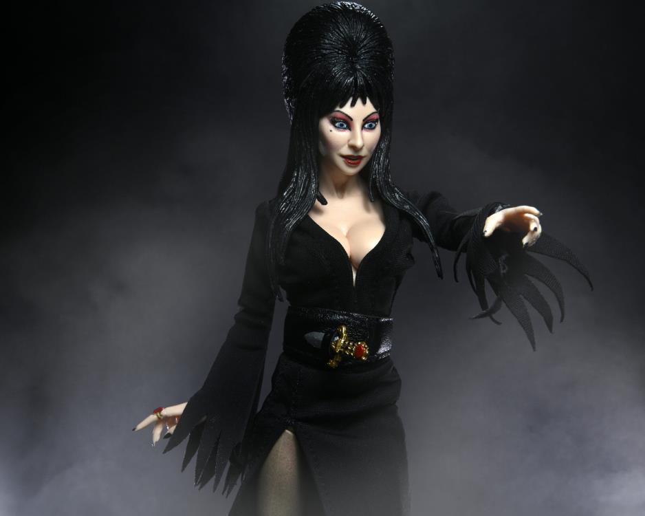 Elvira, Mistress of the Dark Clothed Figure Gallery Image 9