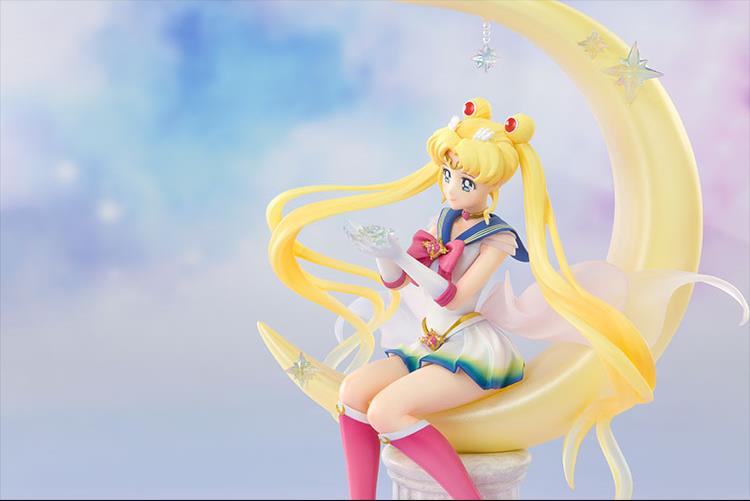 Sailor Moon Eternal FiguartsZero Chouette Super Sailor Moon (Bright Moon & Legendary Silver Crystal) Gallery Image 6