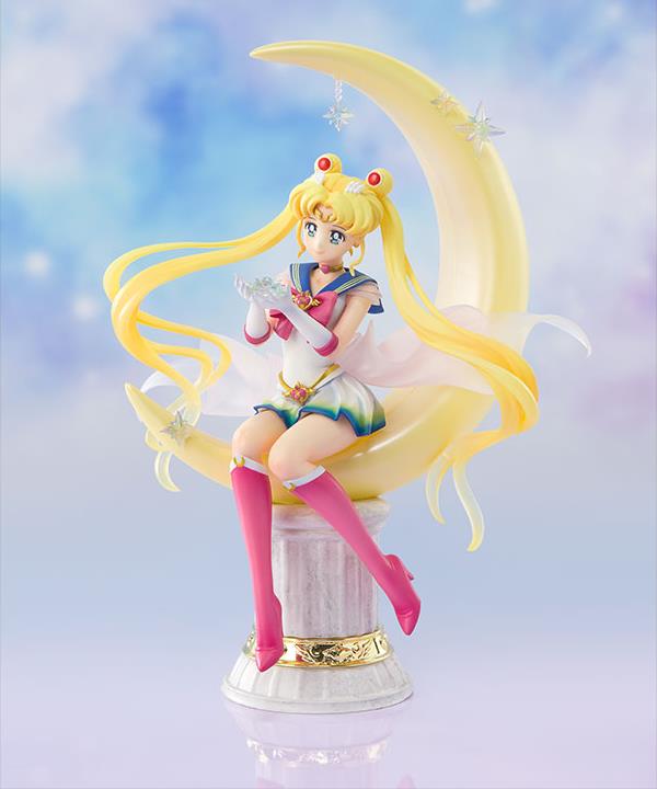 Sailor Moon Eternal FiguartsZero Chouette Super Sailor Moon (Bright Moon & Legendary Silver Crystal) Gallery Image 3
