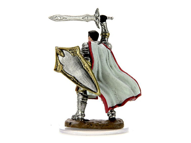 Dungeons & Dragons Icons of the Realms Human Paladin (Male) Premium Painted Figure Gallery Image 3