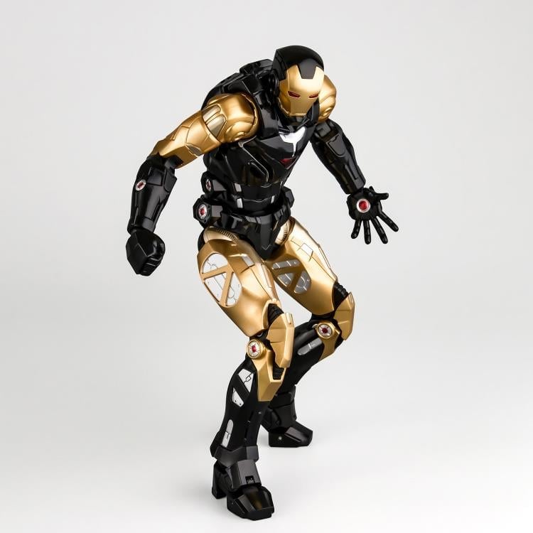 Marvel Fighting Armor Iron Man (Black Limited Edition) Figure Gallery Image 10