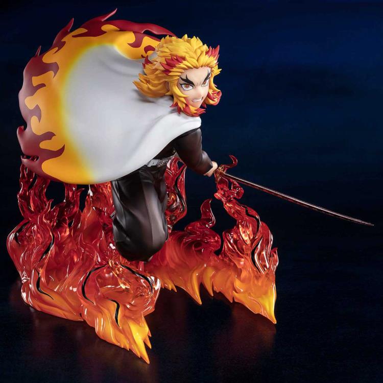 Demon Slayer: Kimetsu no Yaiba The Movie: Mugen Train FiguartsZERO Kyojuro Rengoku (Flame Hashira) Gallery Image 5