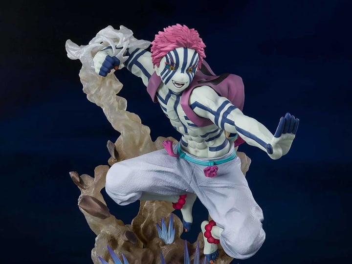 Demon Slayer: Kimetsu no Yaiba the Movie: Mugen Train FiguartsZERO Akaza (Upper Three) Gallery Image 1