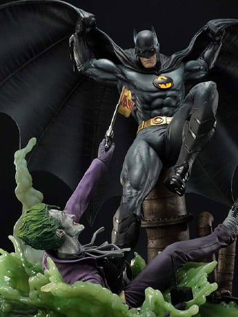DC Comics Ultimate Museum Masterline Batman vs. Joker Deluxe 1/3