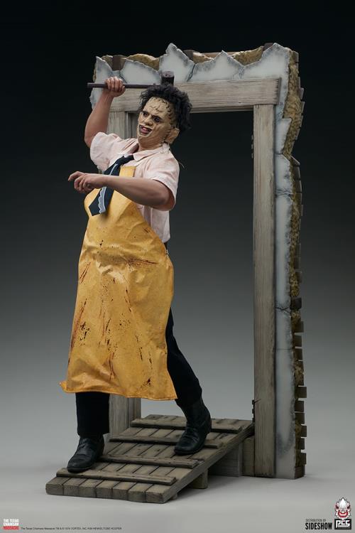 The Texas Chain Saw Massacre Leatherface: The Butcher 1/3 Scale Limited Edition Statue Gallery Image 3