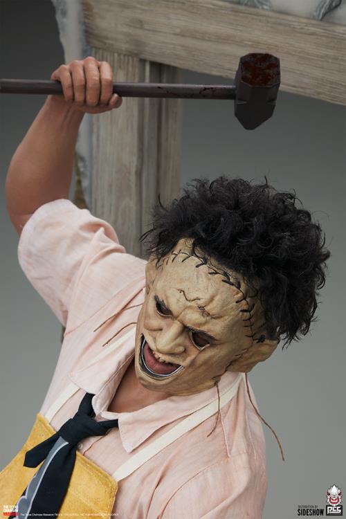 The Texas Chain Saw Massacre Leatherface: The Butcher 1/3 Scale Limited Edition Statue Gallery Image 11
