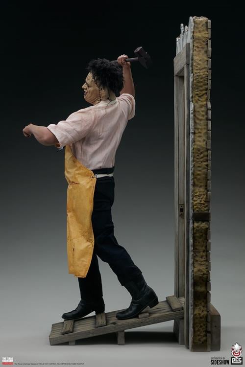 The Texas Chain Saw Massacre Leatherface: The Butcher 1/3 Scale Limited Edition Statue Gallery Image 4