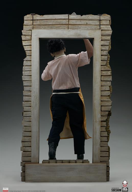 The Texas Chain Saw Massacre Leatherface: The Butcher 1/3 Scale Limited Edition Statue Gallery Image 6
