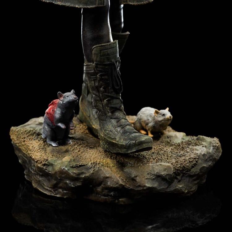 The Suicide Squad Battle Diorama Series Ratcatcher II 1/10 Art Scale Limited Edition Statue Gallery Image 12
