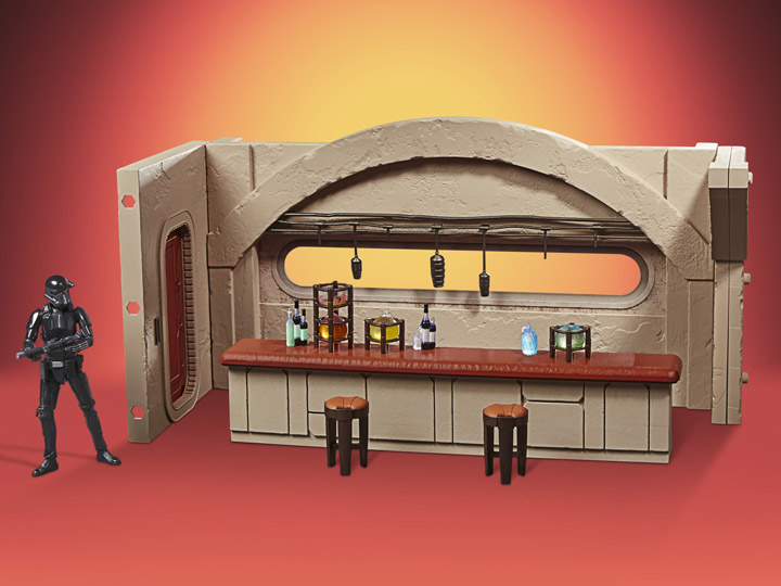 Star Wars: The Vintage Collection Nevarro Cantina Playset Gallery Image 1