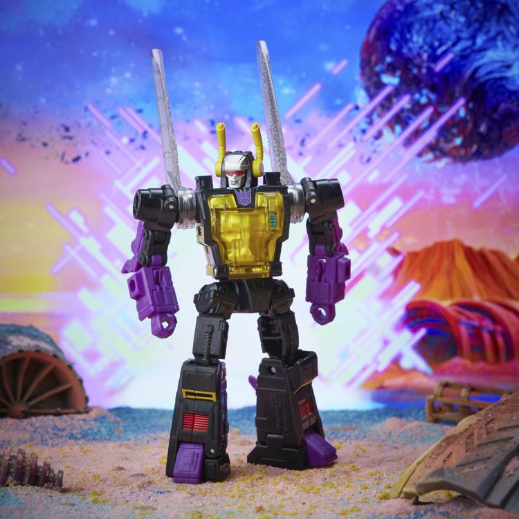 Transformers: Legacy Deluxe Kickback Gallery Image 3