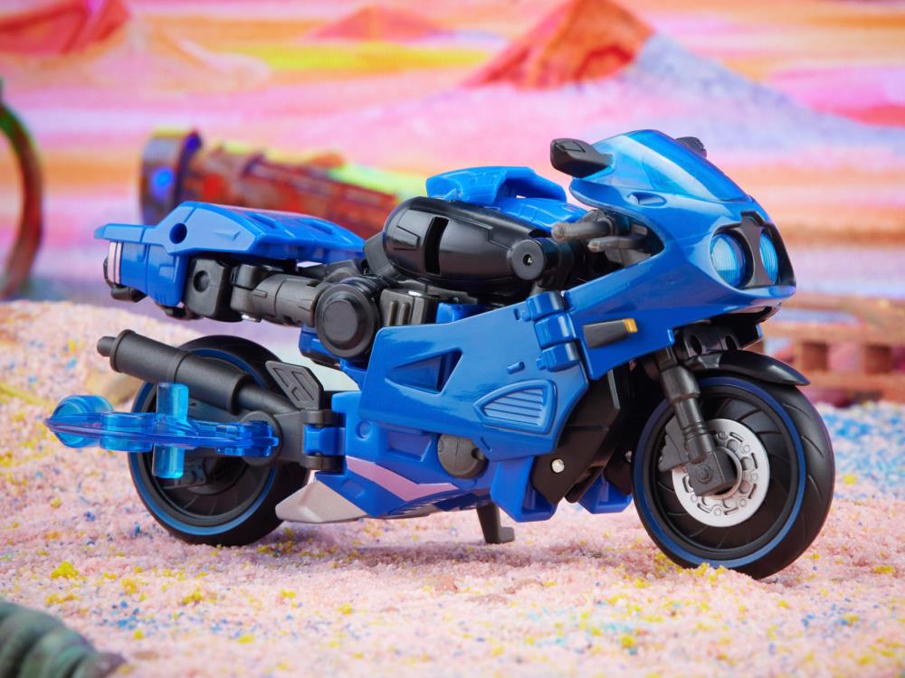 Transformers: Legacy Deluxe Arcee Gallery Image 6