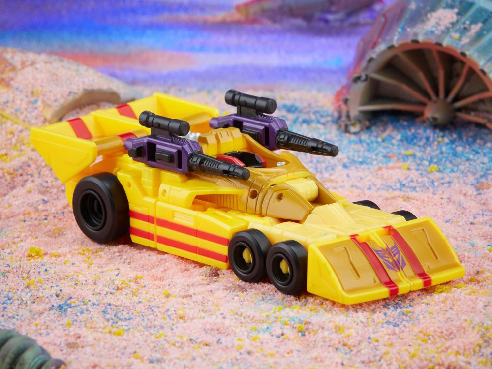Transformers: Legacy Deluxe Drag Strip Gallery Image 8