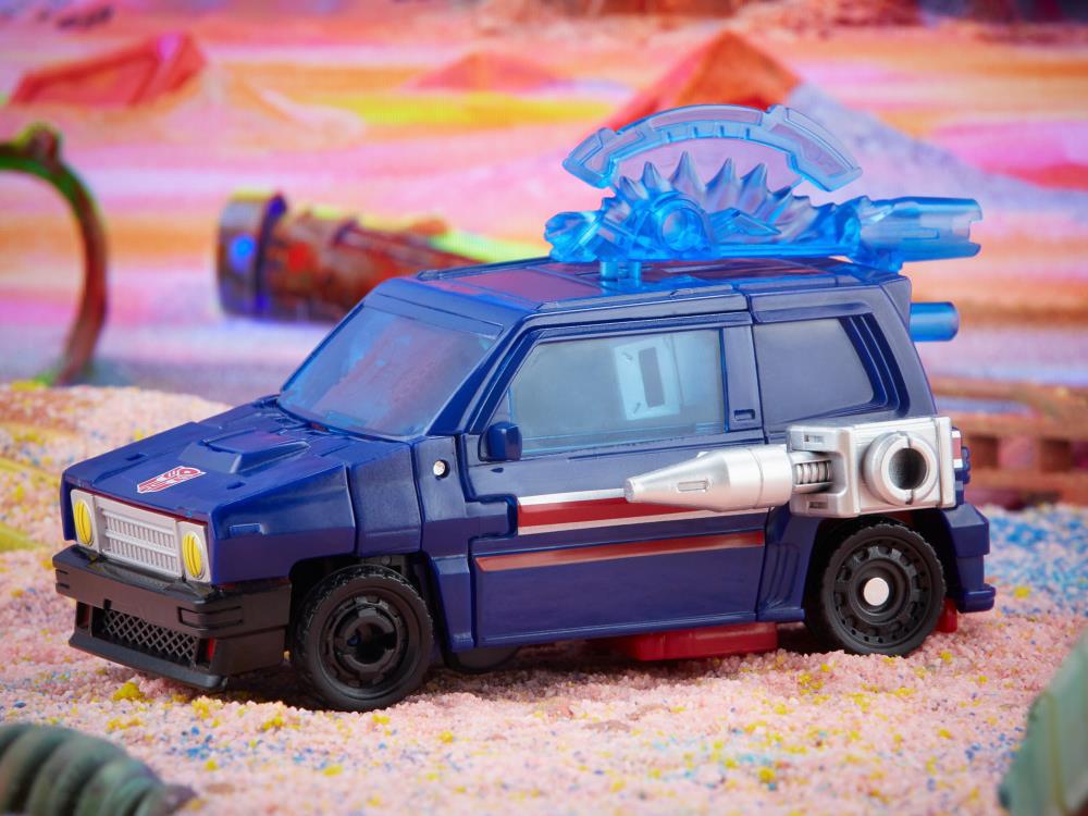Transformers: Legacy Deluxe Skids Gallery Image 9