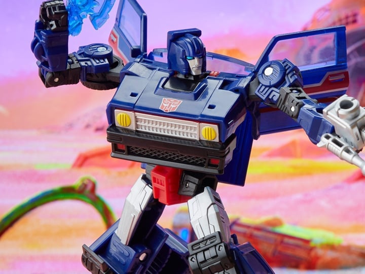 Transformers: Legacy Deluxe Skids Gallery Image 1