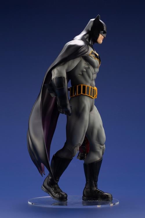 Batman: Last Knight on Earth ArtFX Batman Statue Gallery Image 6