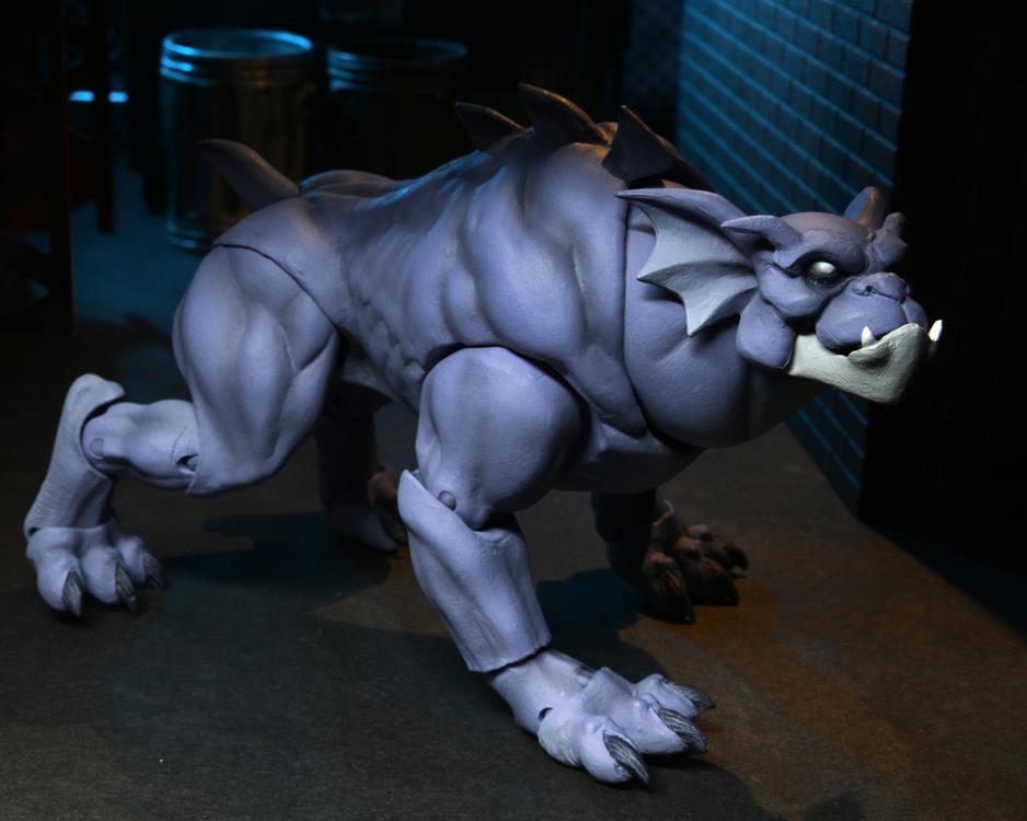 Disney's Gargoyles Ultimate Bronx Action Figure Gallery Image 4