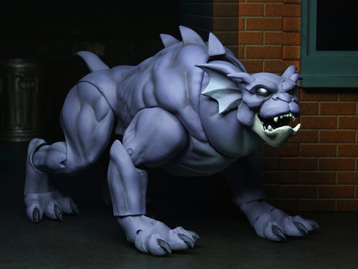 Disney's Gargoyles Ultimate Bronx Action Figure Gallery Image 1