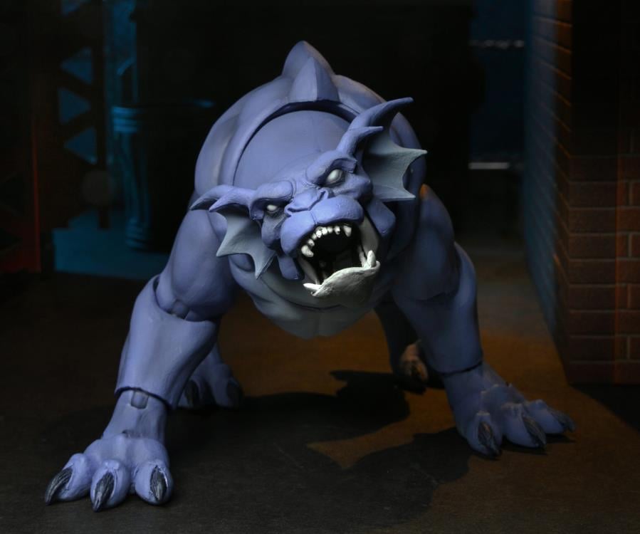 Disney's Gargoyles Ultimate Bronx Action Figure Gallery Image 13