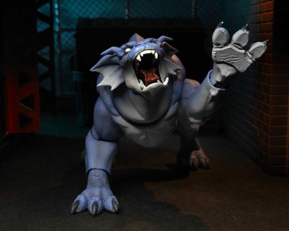 Disney's Gargoyles Ultimate Bronx Action Figure Gallery Image 9